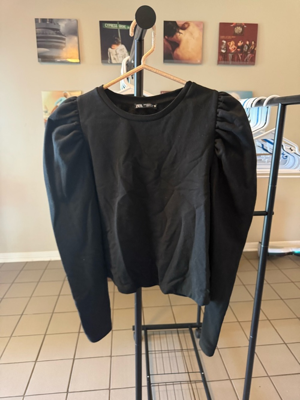 Zara Black Puff-Sleeve Long Sleeve Crewneck Top
